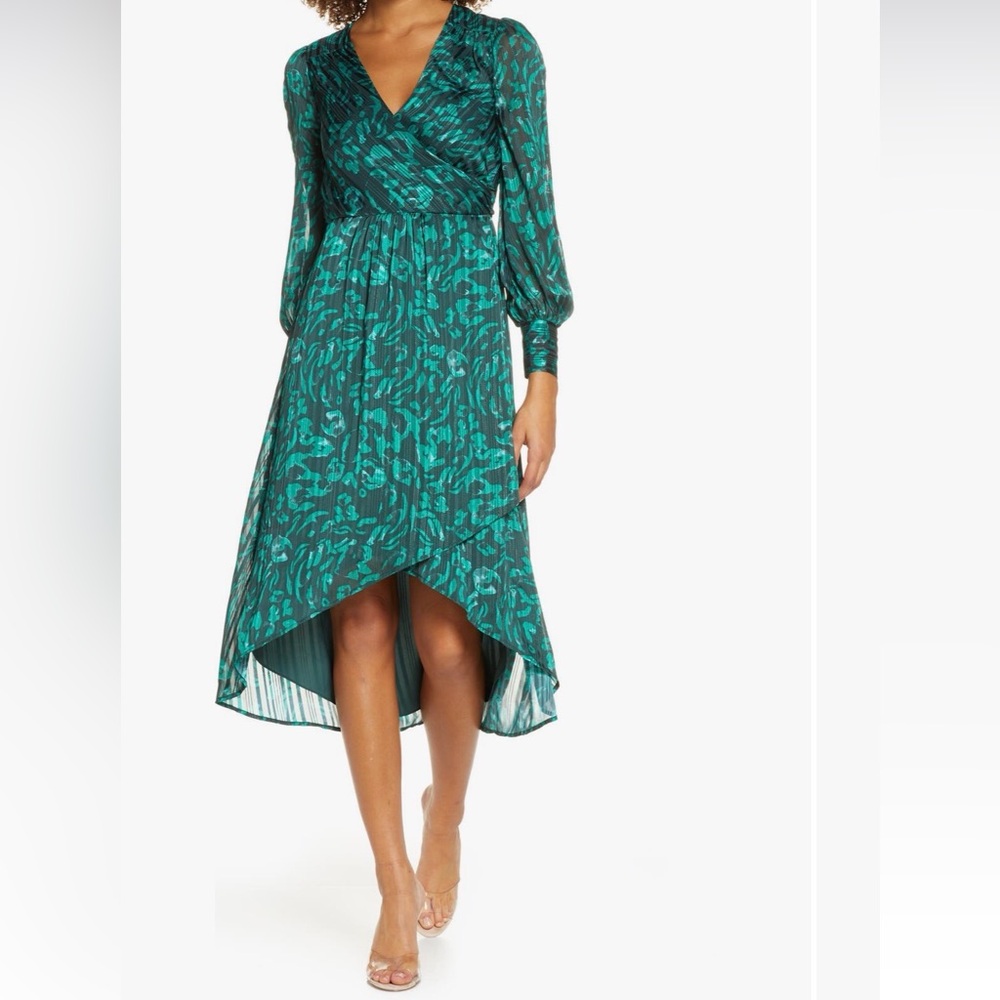 Ali & Jay Long Sleeve Dress